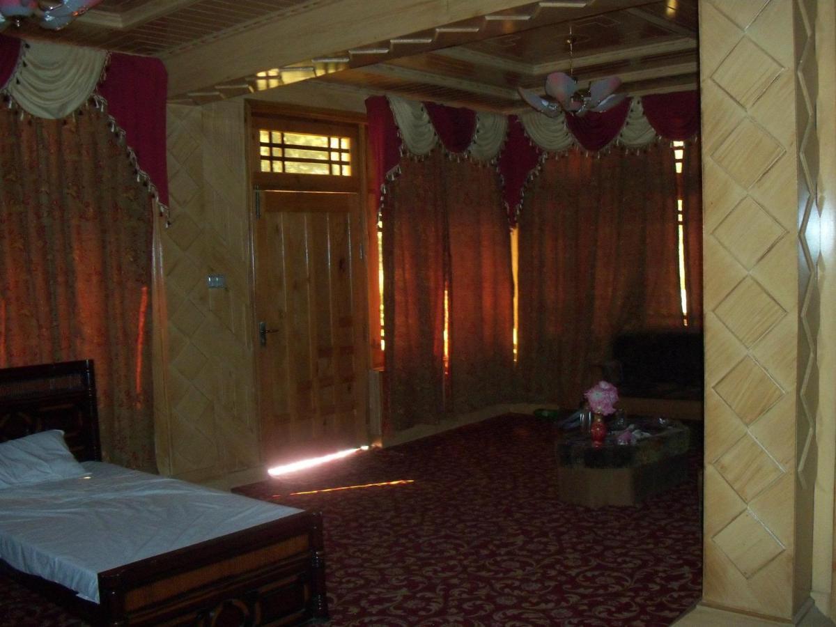 Manila Huts Hotel Naran Ngoại thất bức ảnh