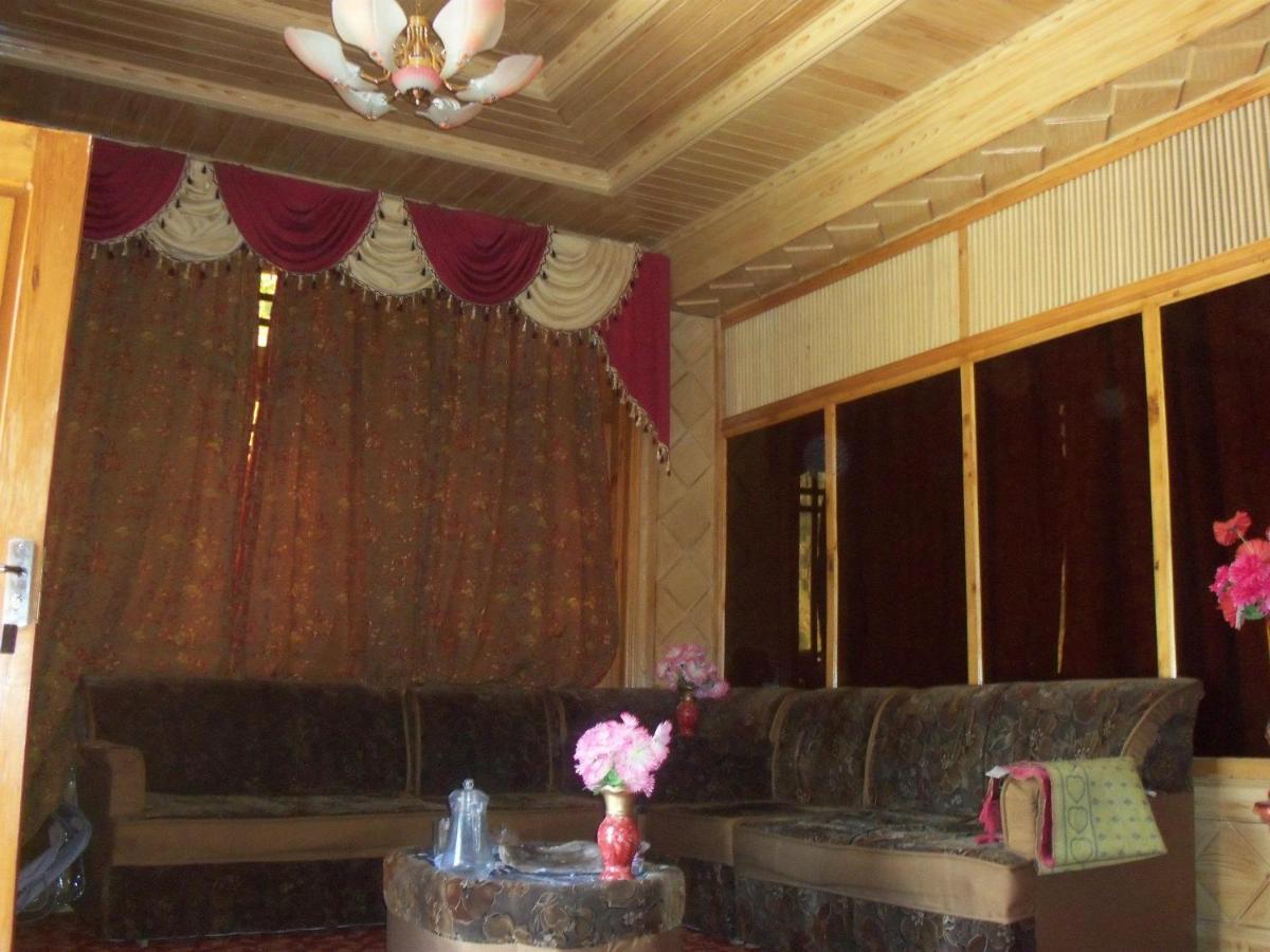 Manila Huts Hotel Naran Ngoại thất bức ảnh
