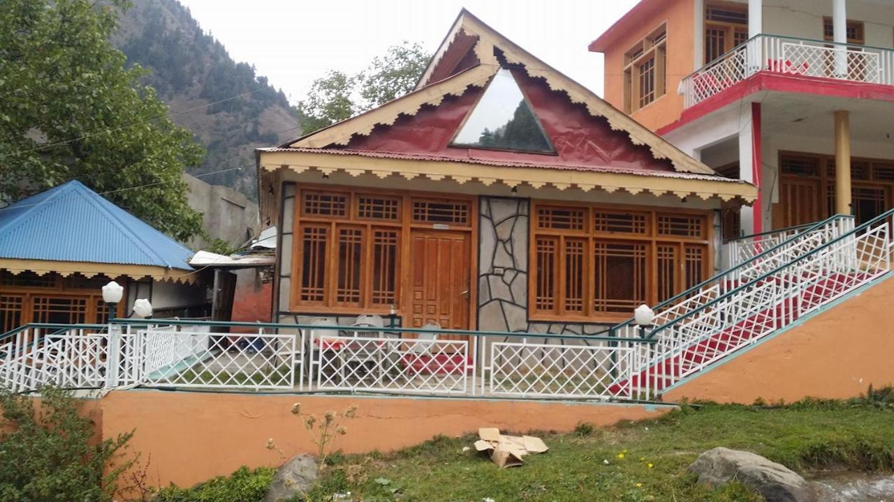 Manila Huts Hotel Naran Ngoại thất bức ảnh